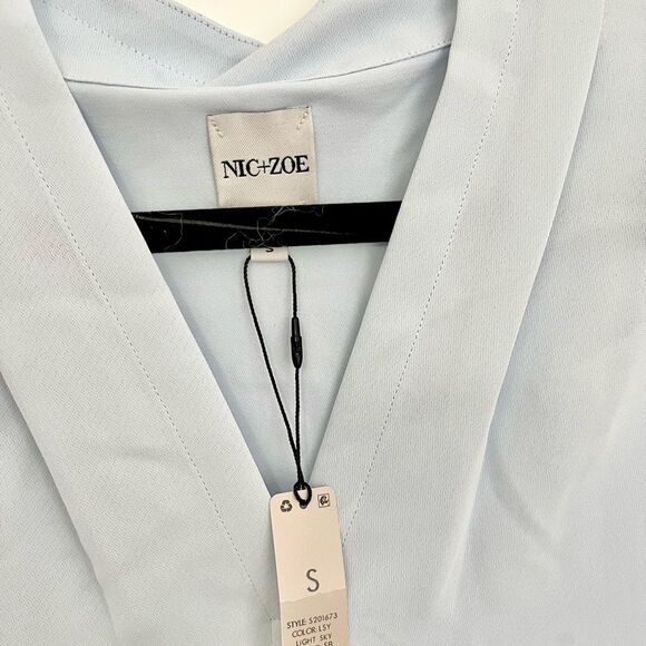 Nwt Anthropologie nic + zoe sky blue sleeveless blouse - Picture 3 of 4